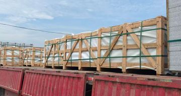 平凉 芝麻白花岗岩地铺石出口专车-泰国游