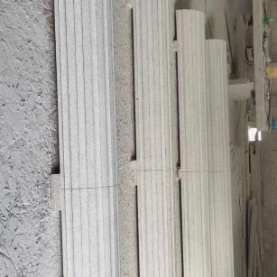 平凉 花岗岩厂家带你看白麻花岗岩门楼大柱柱皮