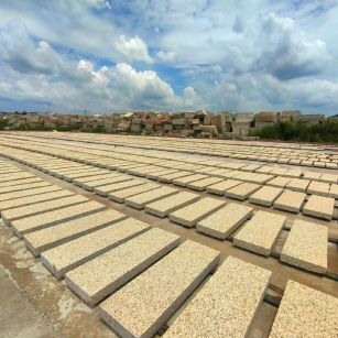 平凉 黄金麻荔枝面花岗岩石材地铺石防护中