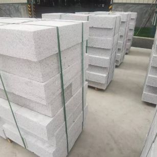 平凉 白麻花岗岩路沿石，立缘石，平缘石，路牙石，道牙石，马路牙子等