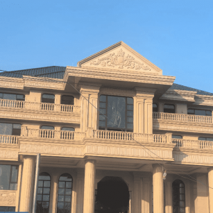 平凉黄金麻别墅外墙干挂石材效果示例