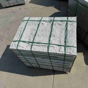 平凉 白麻花岗岩石材自然面蘑菇石成品