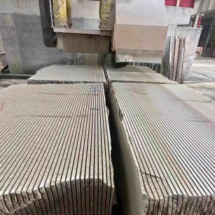 平凉 车间生产日常，黄金麻白麻花岗岩