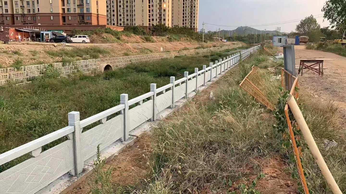 平凉 白麻河道栏杆效果展示图
