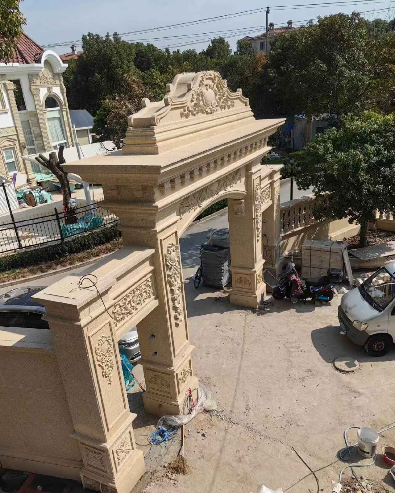 平凉 黄金麻荔枝面花岗岩别墅门楼