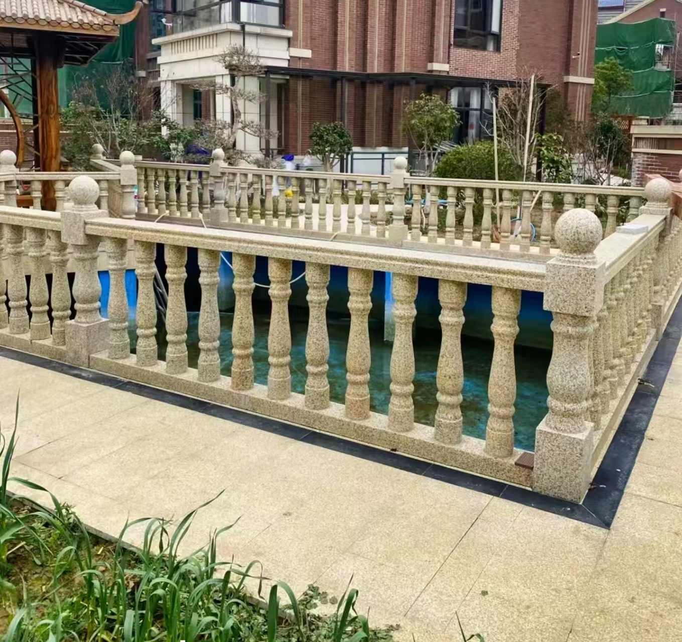 平凉黄金麻花岗岩石材栏杆，扶手，将军柱，花瓶柱