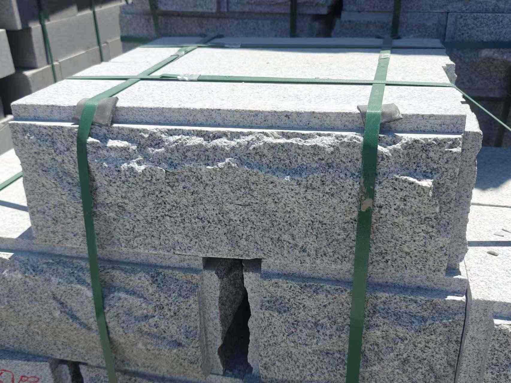 平凉 芝麻白花岗岩自然面成品