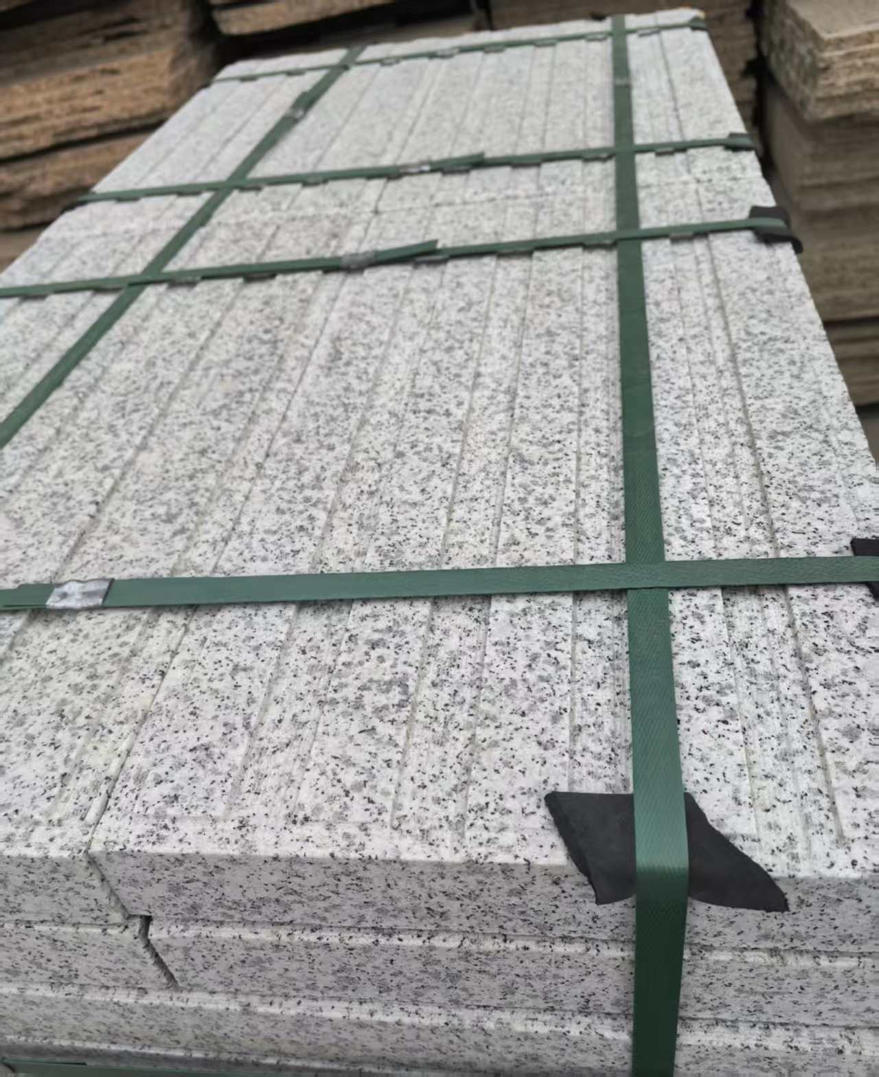 平凉 白麻花岗岩直行盲道石，盲条，地铺石