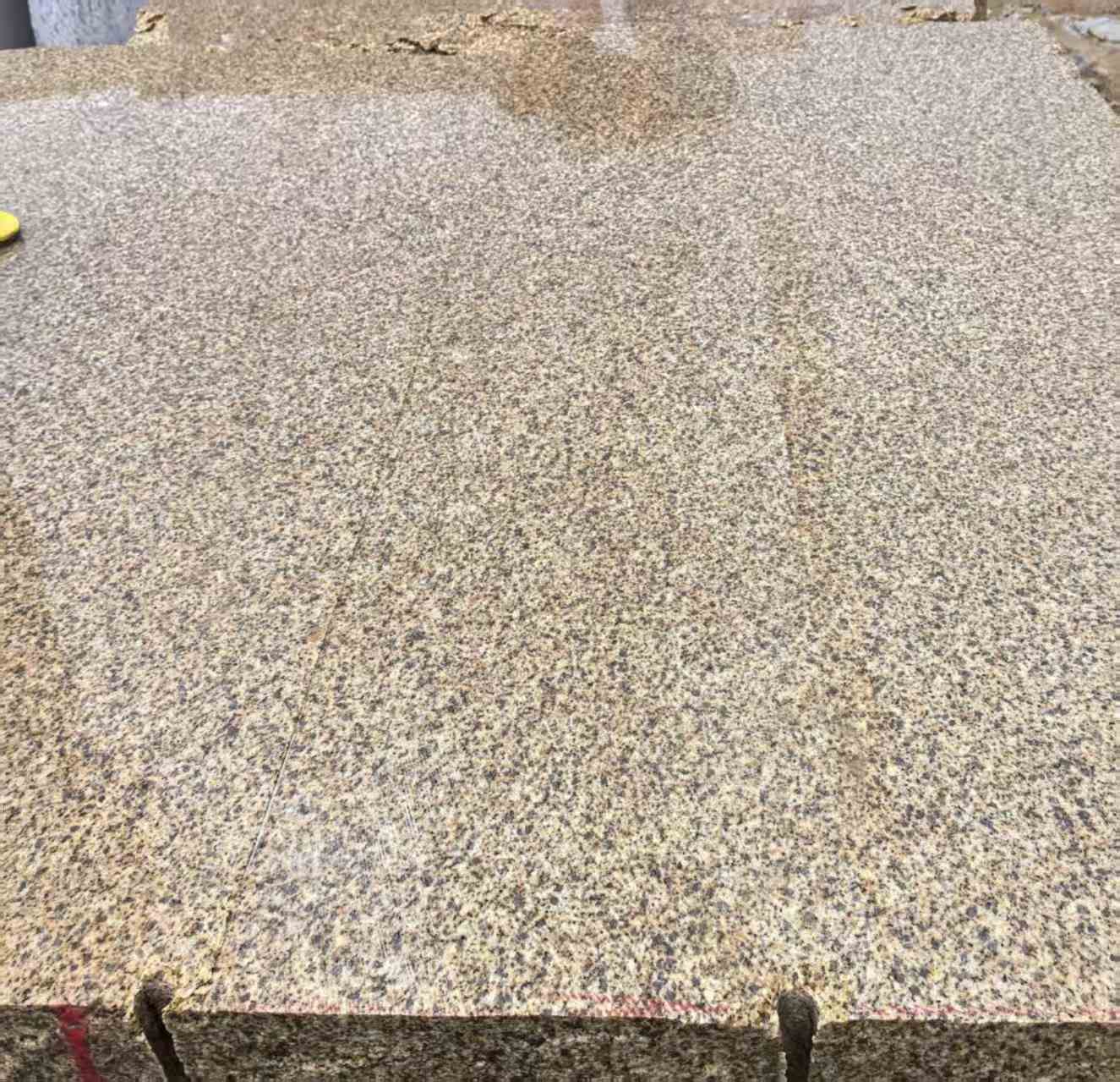 平凉 黄金麻花岗岩石材方料