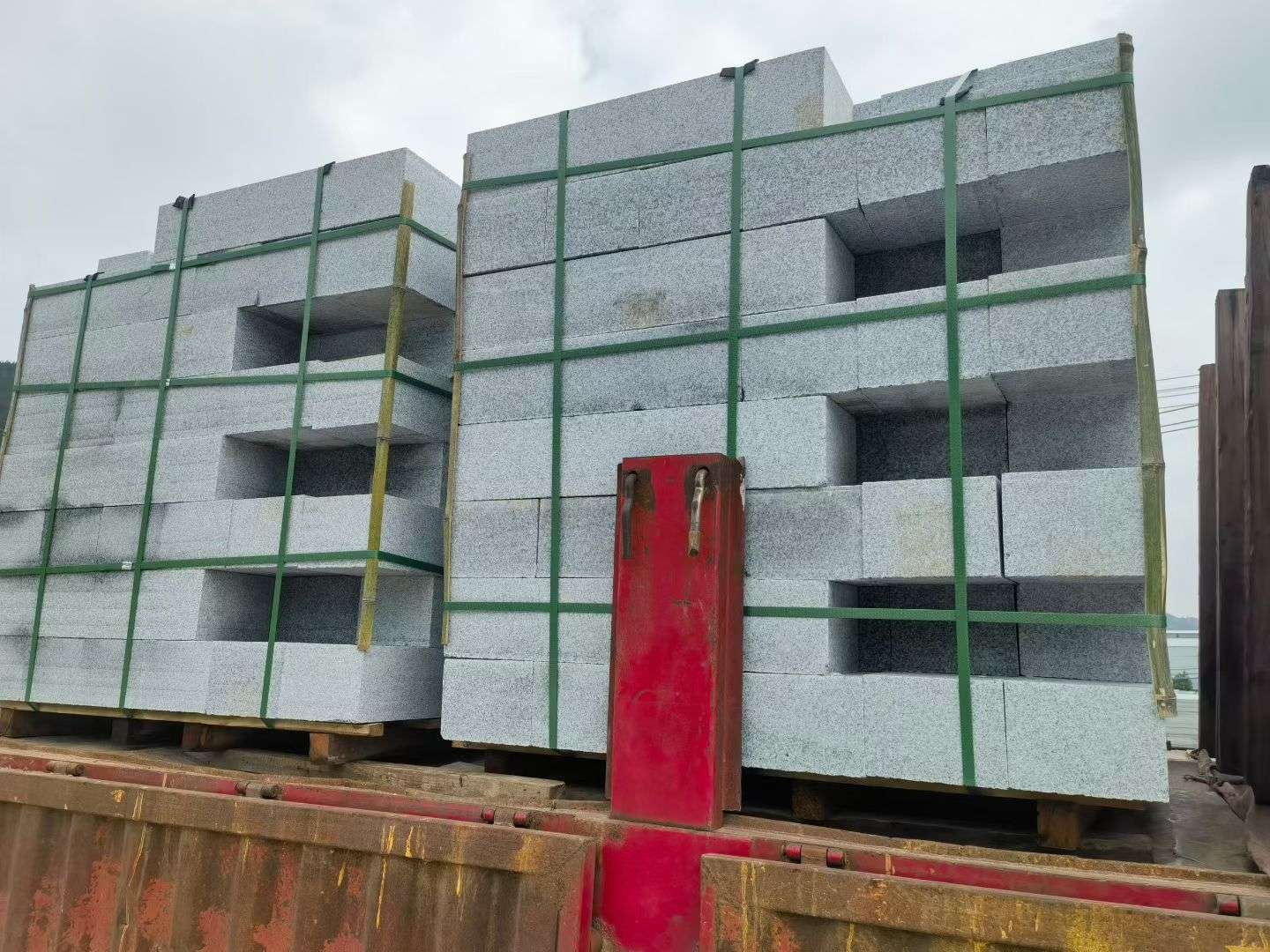 平凉 芝麻白花岗岩路沿石，平石，路侧石，马路牙子，路缘石，立缘石，平缘石等